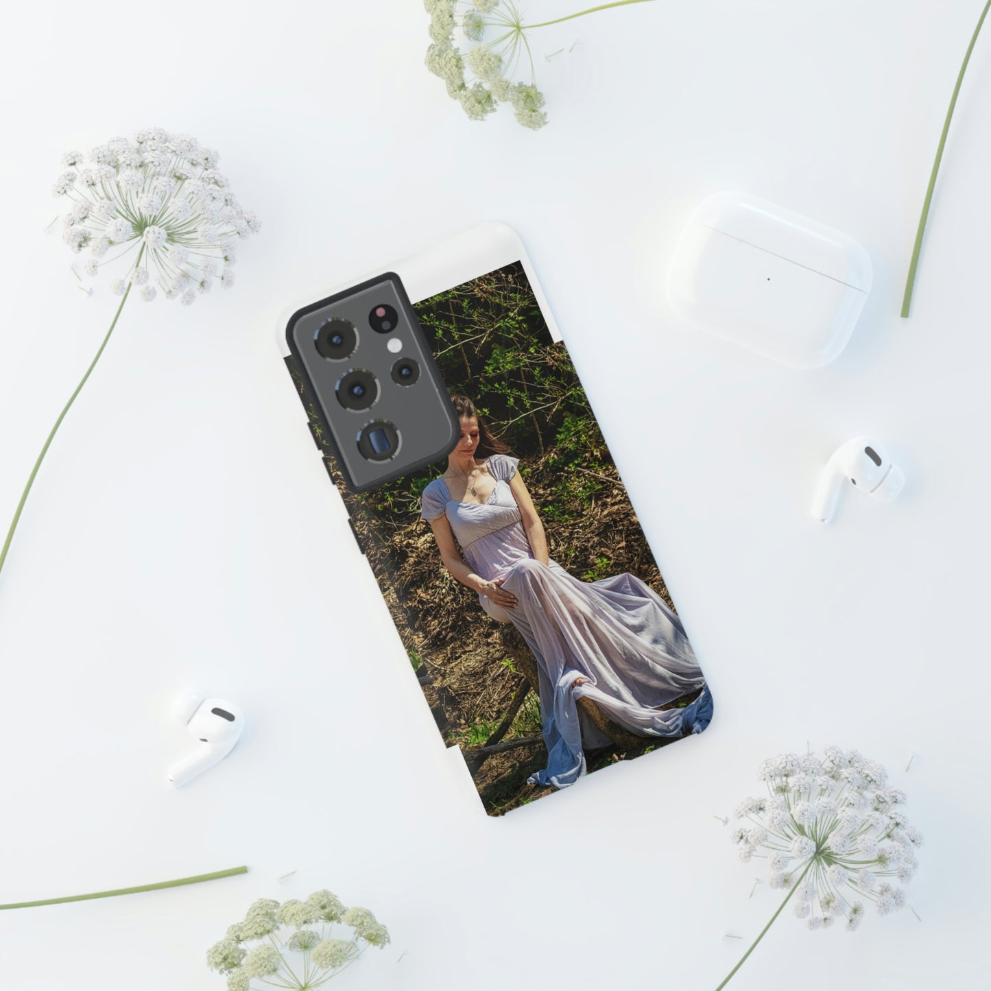 Waiting phone case